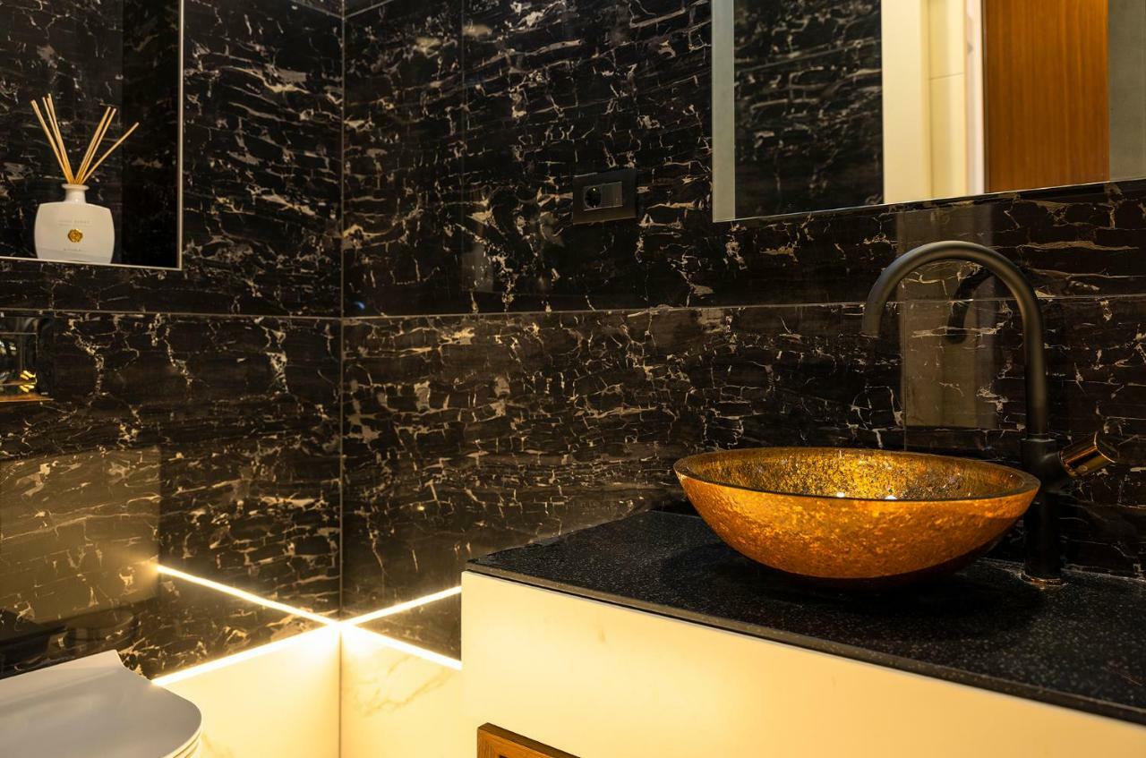 Luxury Apartment Mr. Perfect Дубровник Екстериор снимка